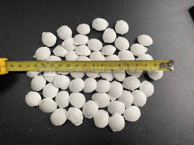 顆粒肥和粉狀肥哪種好？